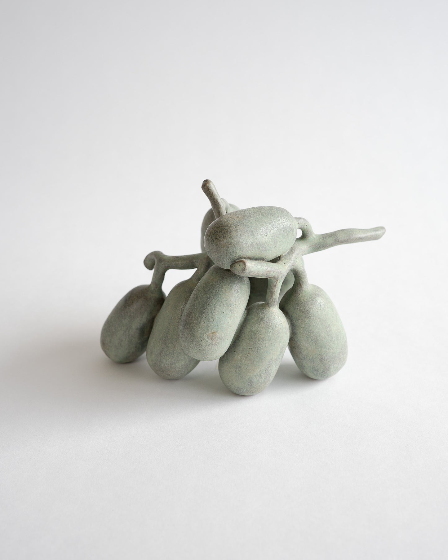 PEON CERAMIC OBJECT - GRAPES #10
