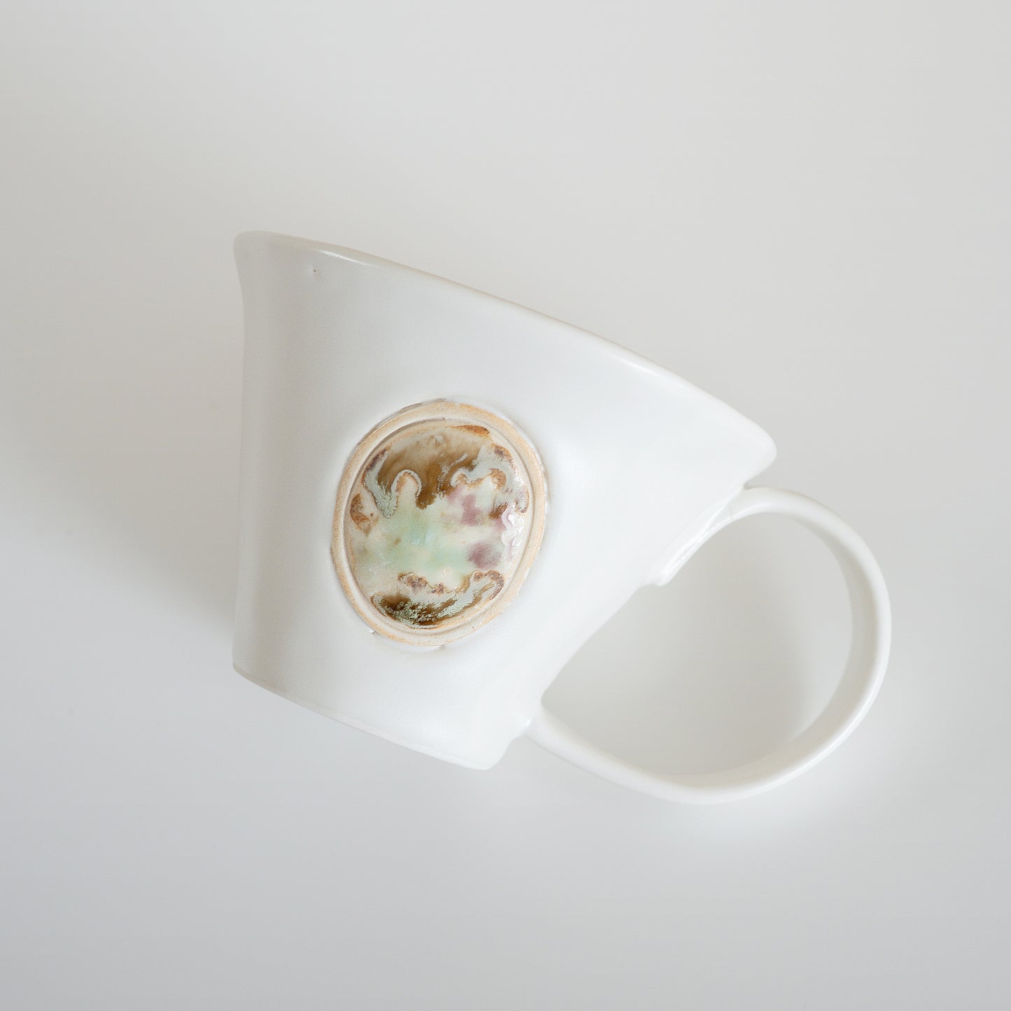 Slorence - Vignette Cup object 'Flower on the market floor, Roma'