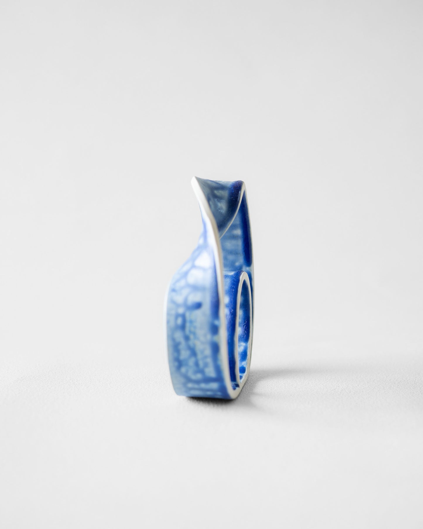 Slorence - RING VASE #22