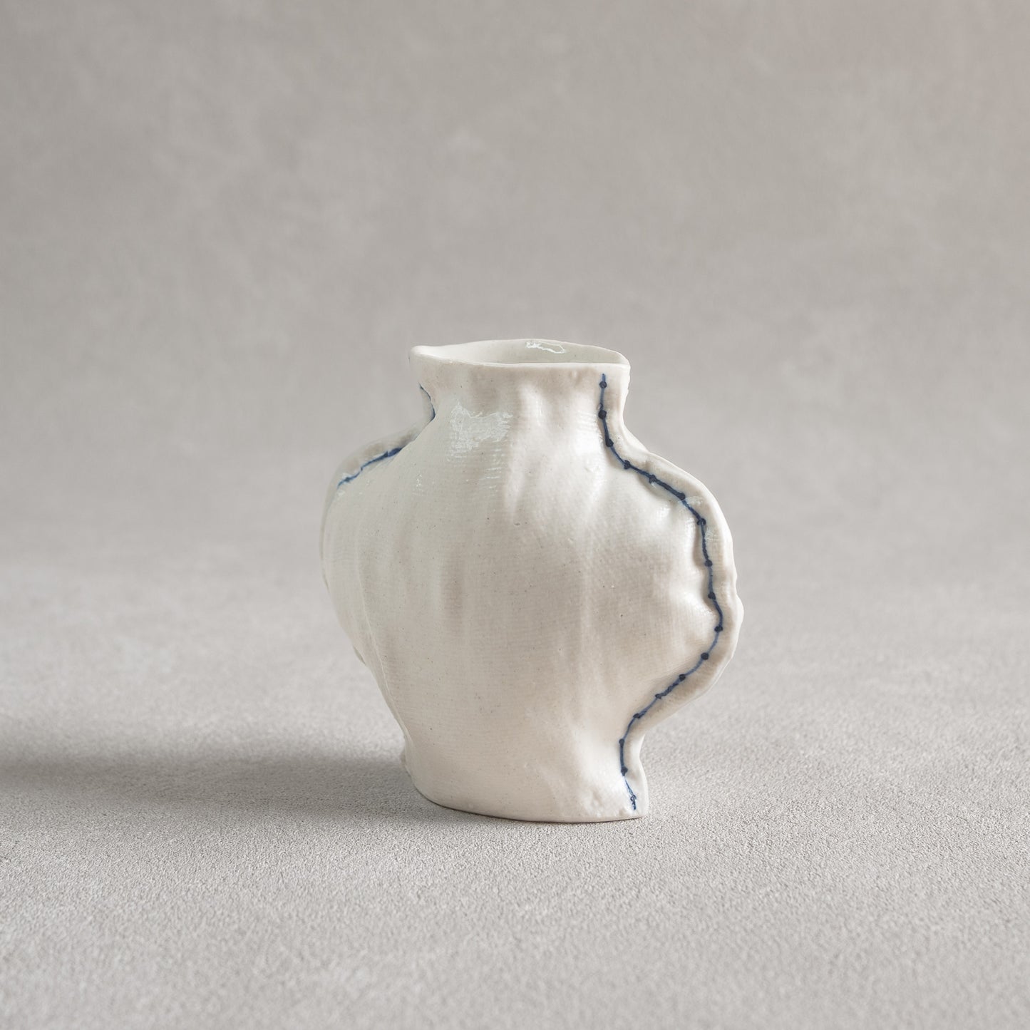 Fabramics - Round vase