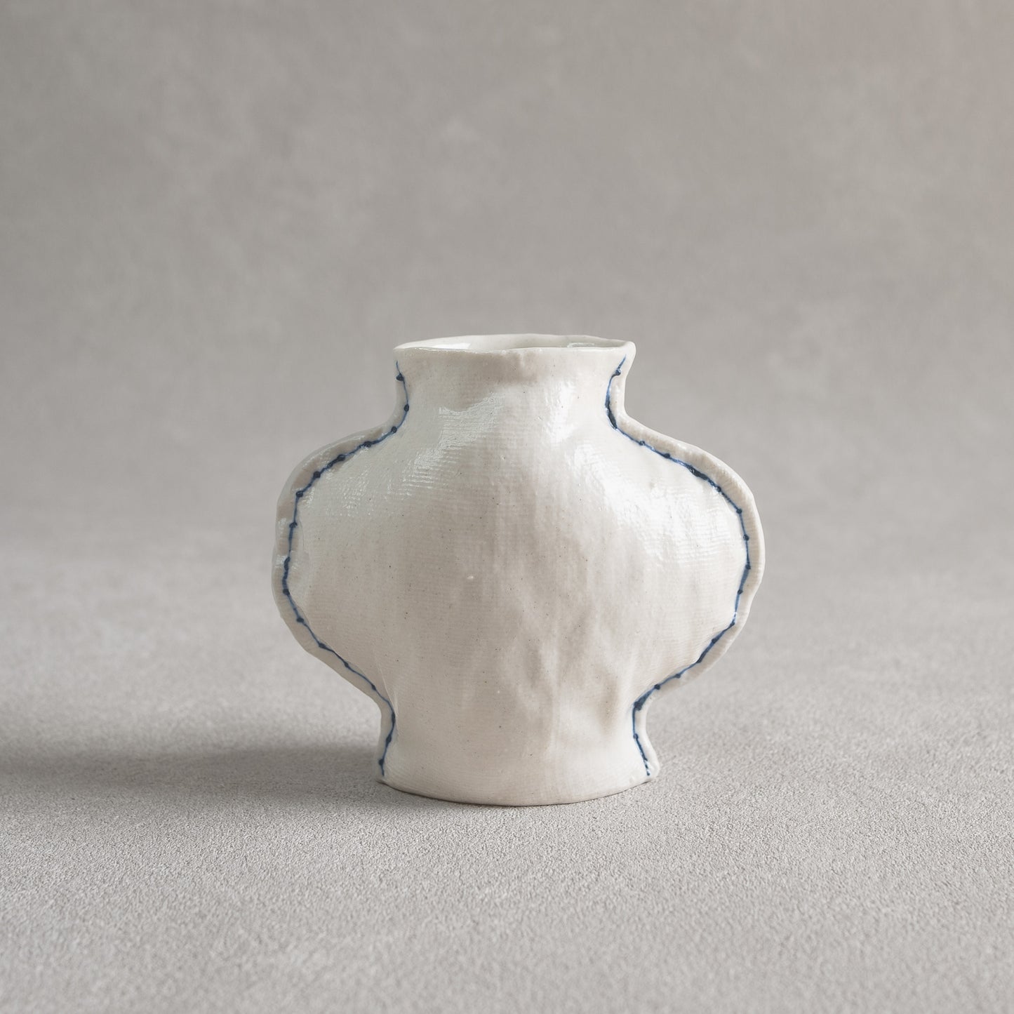 Fabramics - Round vase