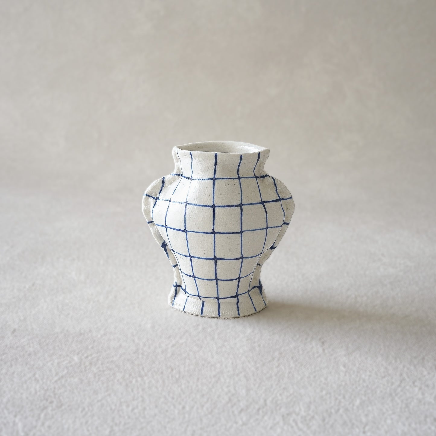 Fabramics - round sholder small vase - Line chek