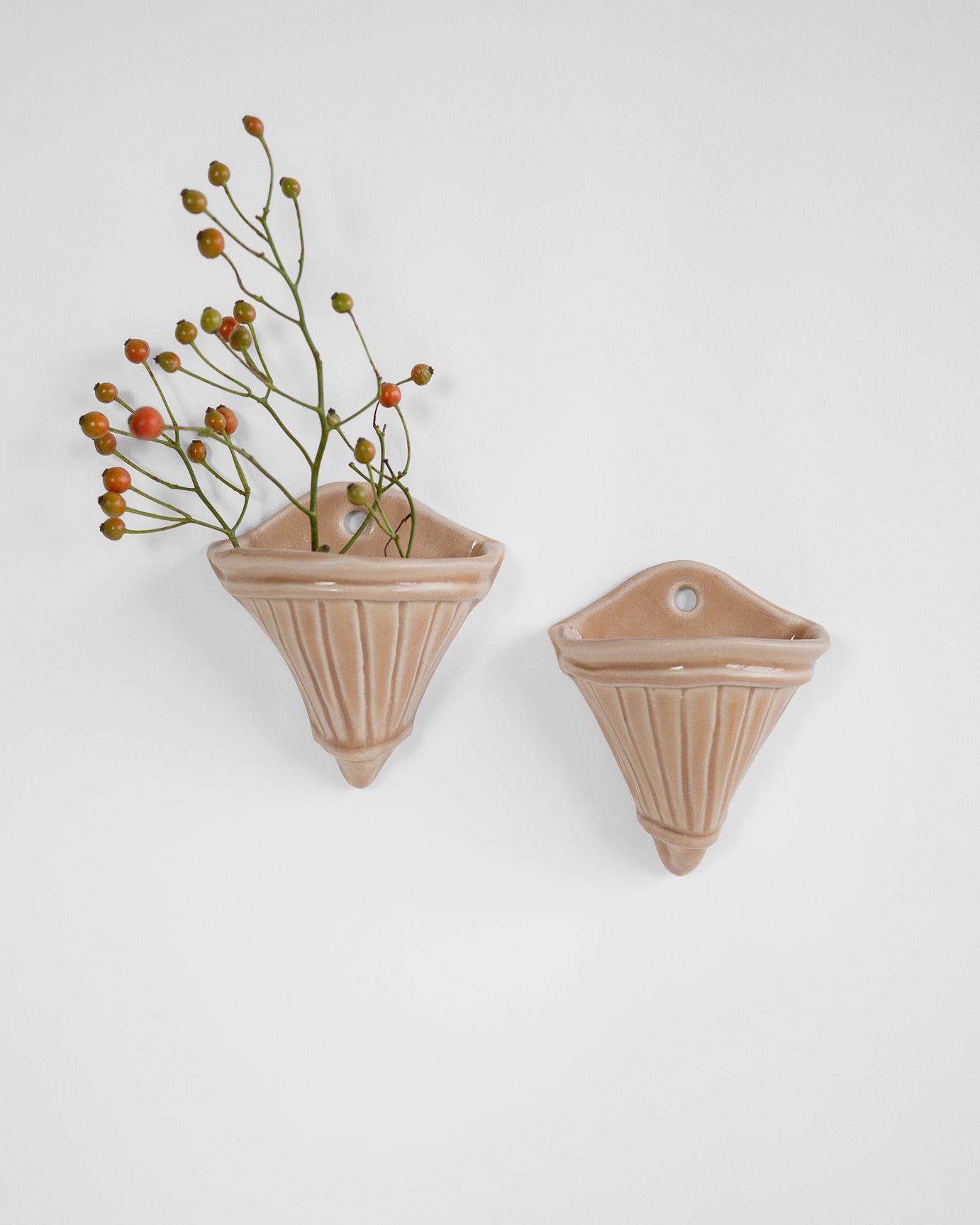 FUYOO x Slorence Original Wall Flower Vase - Apricot