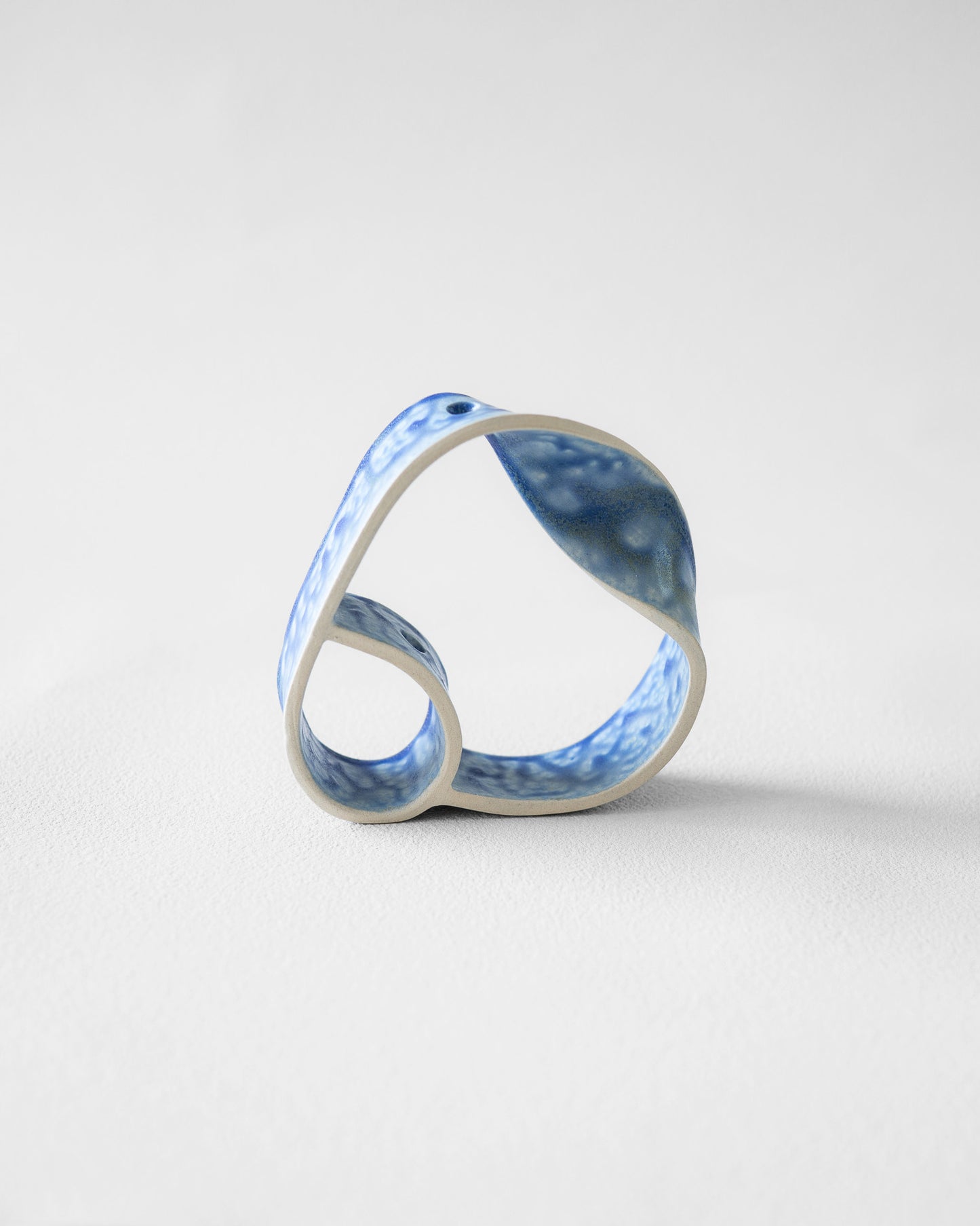Slorence - RING VASE #19