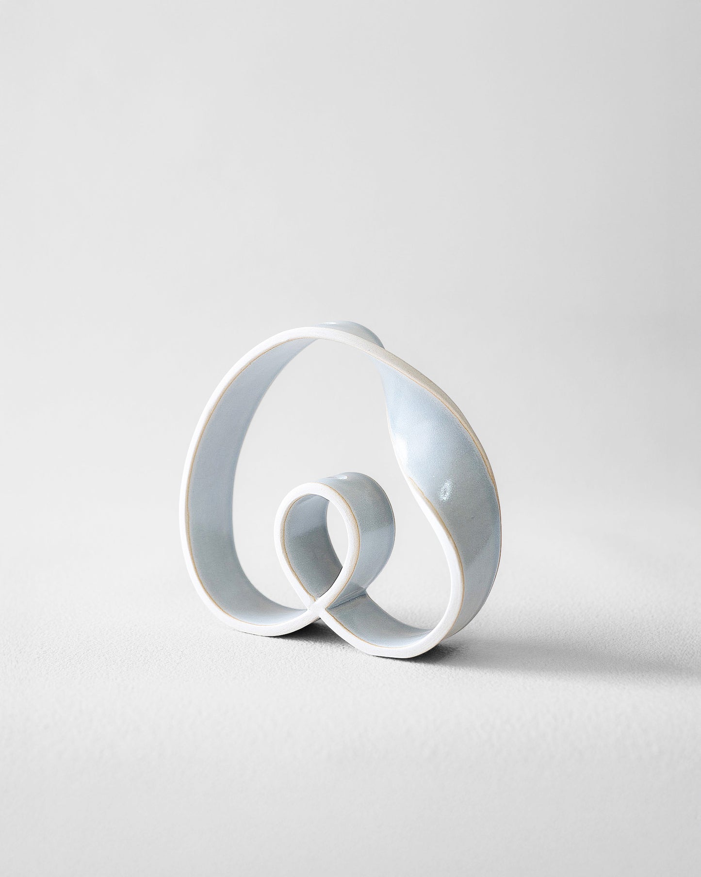 Slorence - RING VASE #10