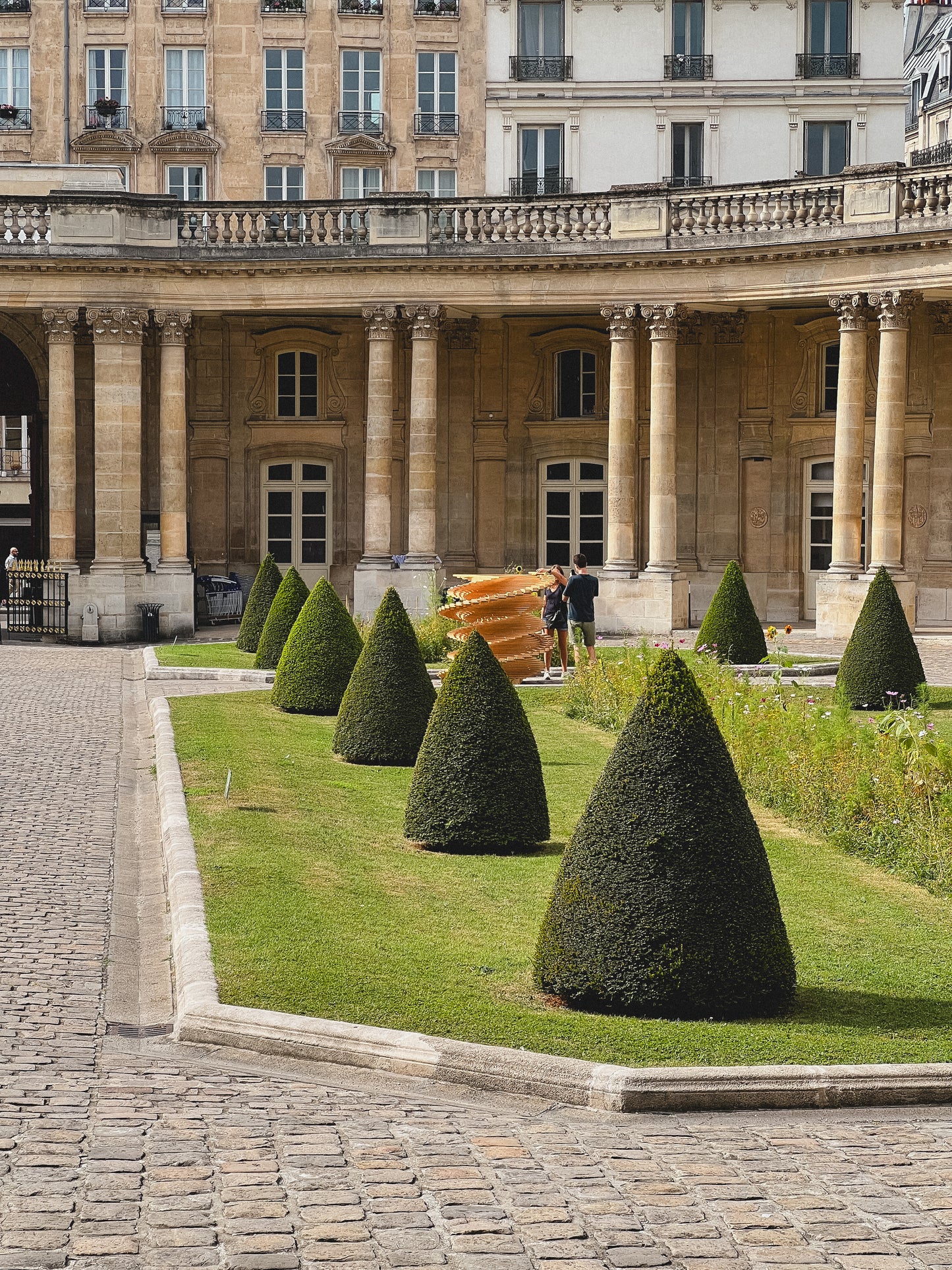 Slorence - Vignette Cup object 'Musée des Archives Nationaless, Paris'