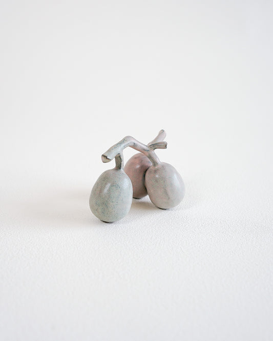PEON CERAMIC OBJECT - GRAPES #23