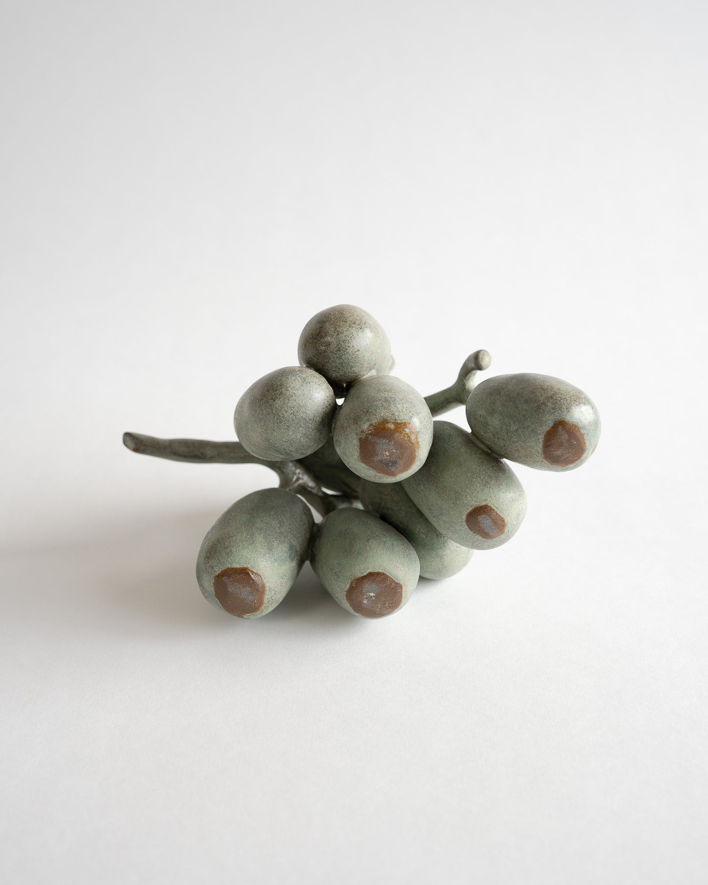 PEON CERAMIC OBJECT - GRAPES #10