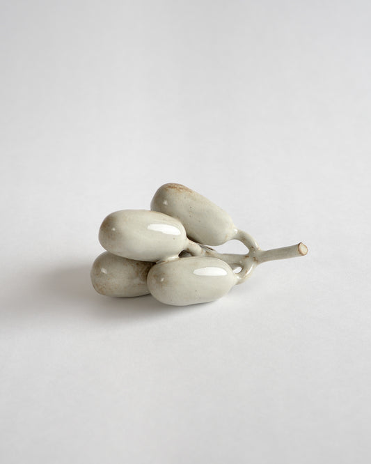 PEON CERAMIC OBJECT - GRAPES #11