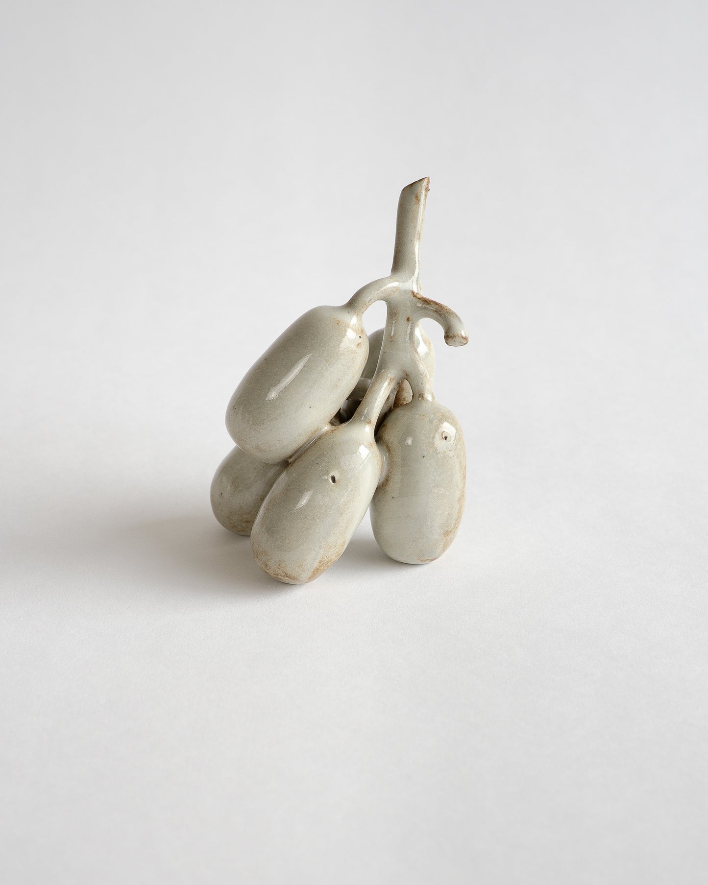 PEON CERAMIC OBJECT - GRAPES #11