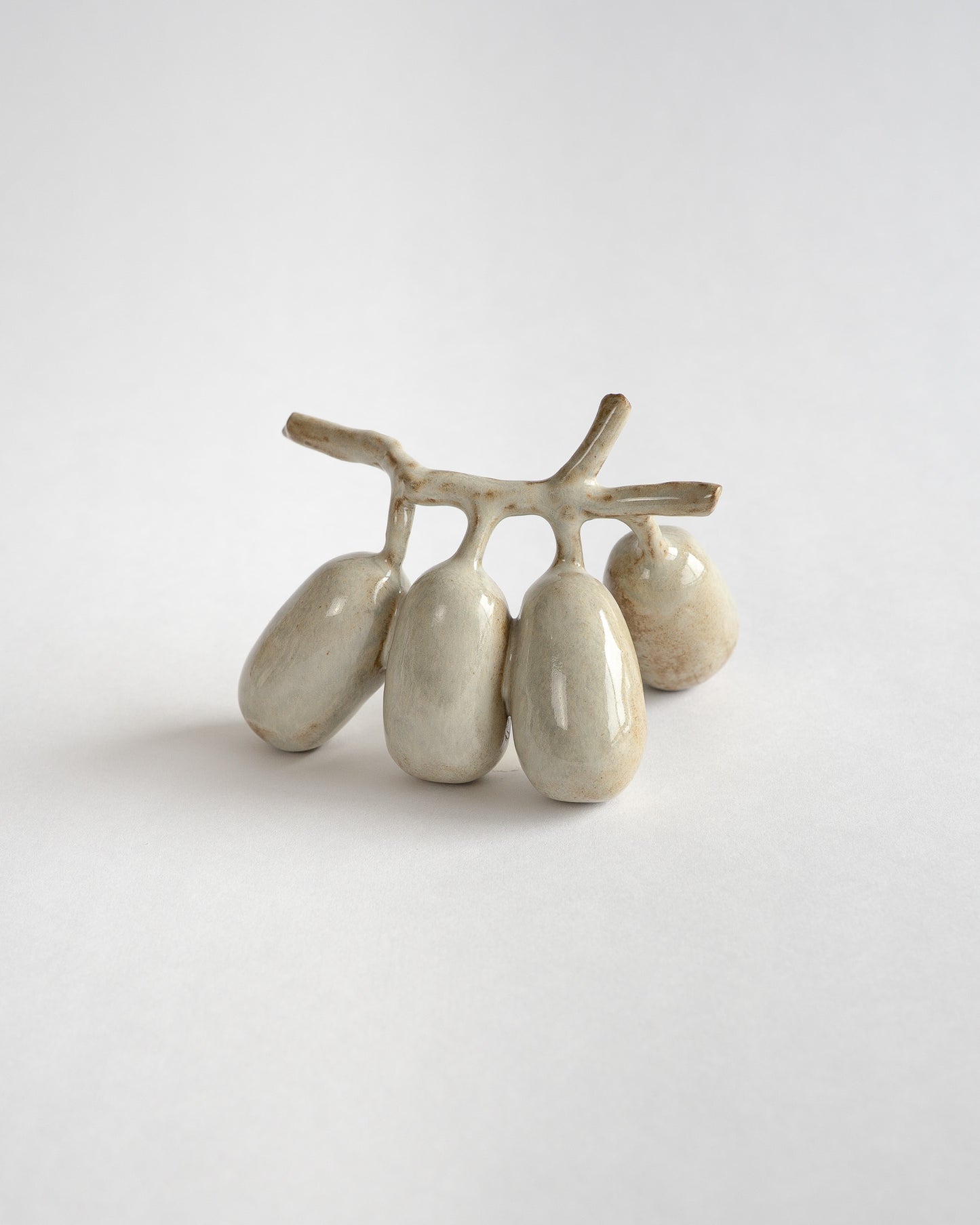 PEON CERAMIC OBJECT - GRAPES #12