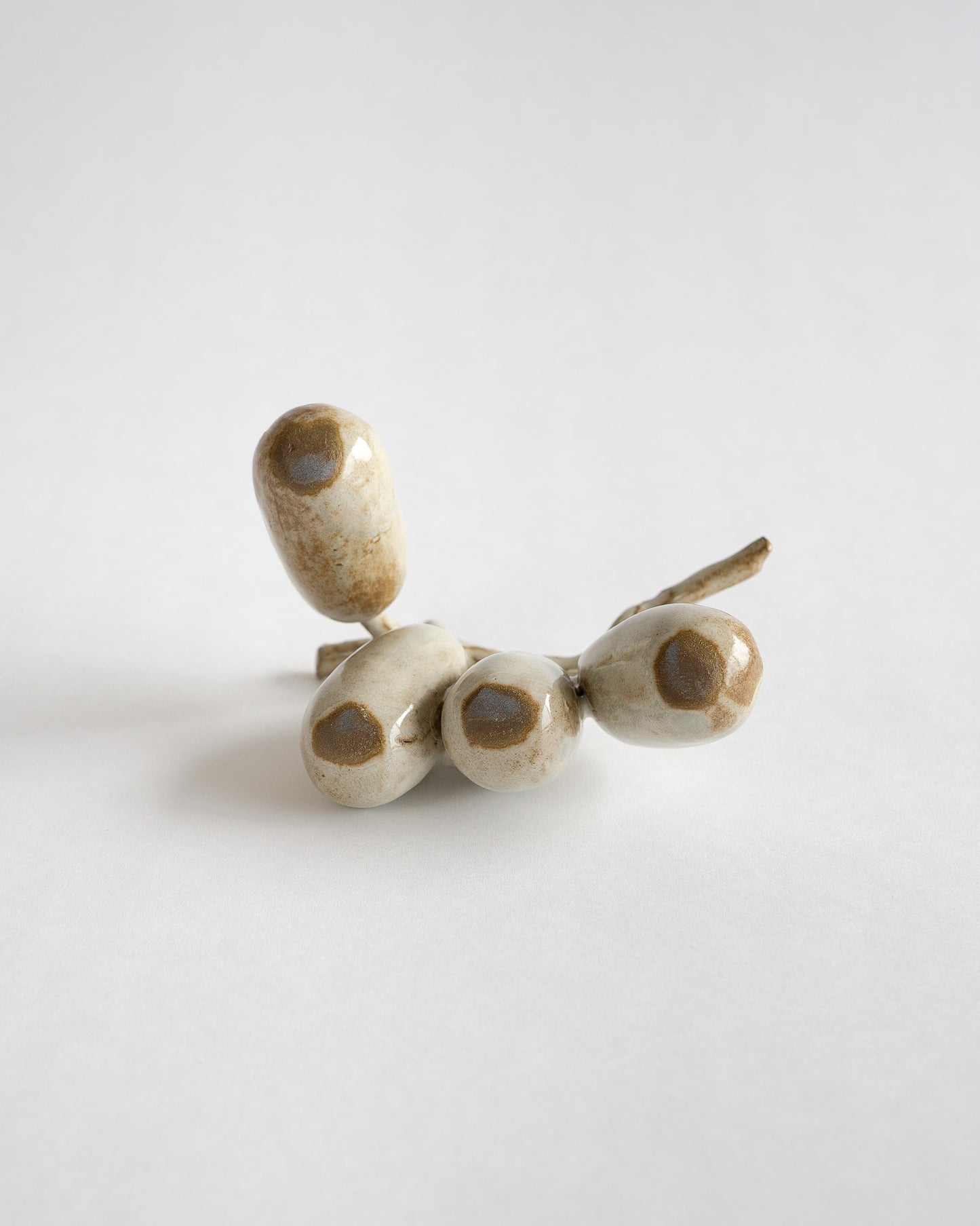 PEON CERAMIC OBJECT - GRAPES #12