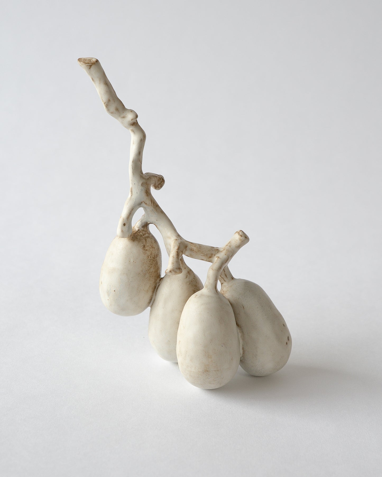 PEON CERAMIC OBJECT - GRAPES #13