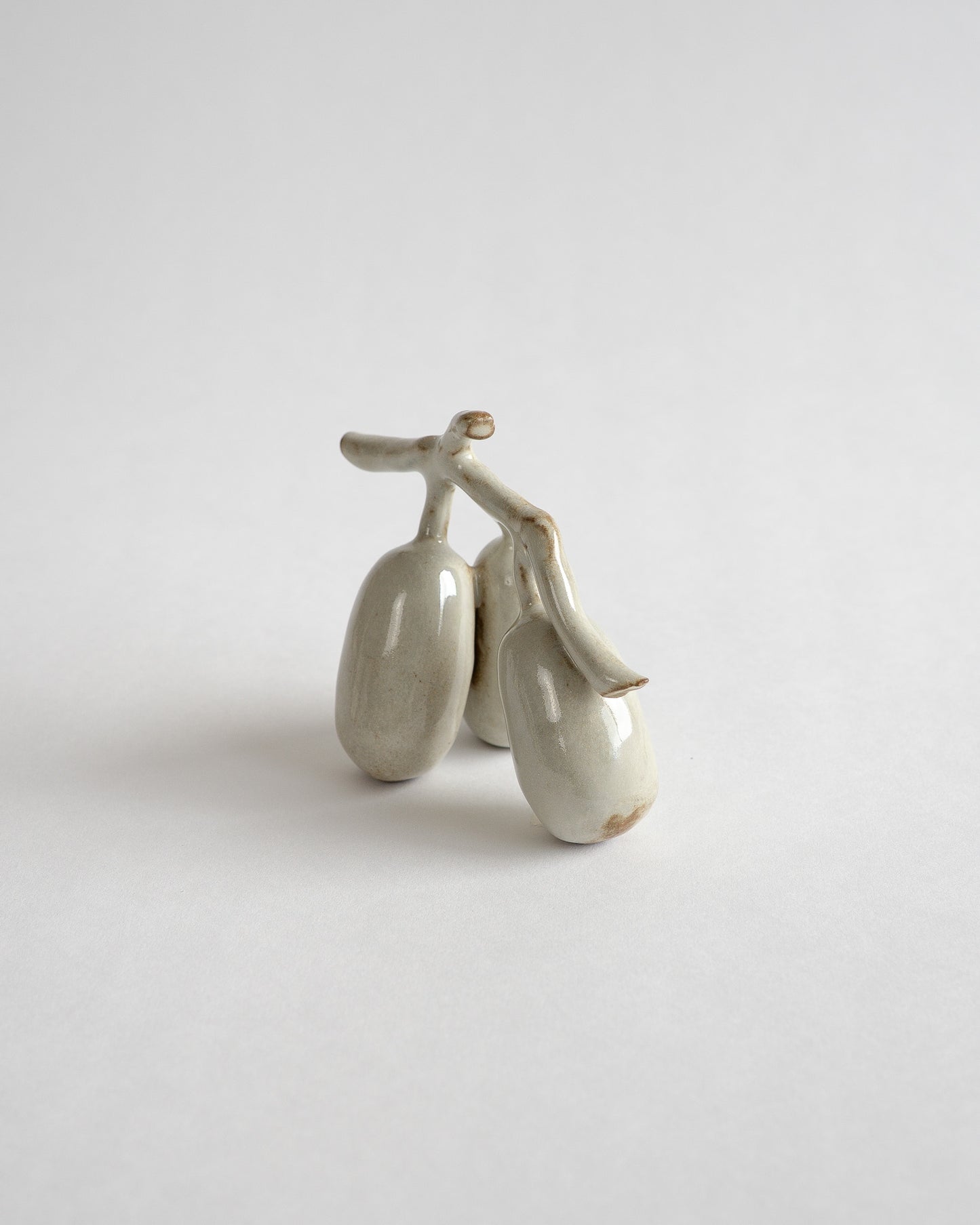 PEON CERAMIC OBJECT - GRAPES #14