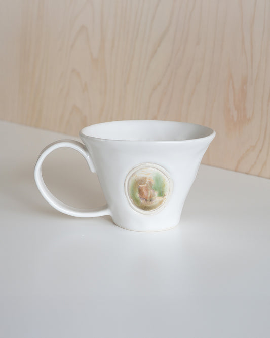 Slorence - Vignette Cup object 'Red brick building, London'