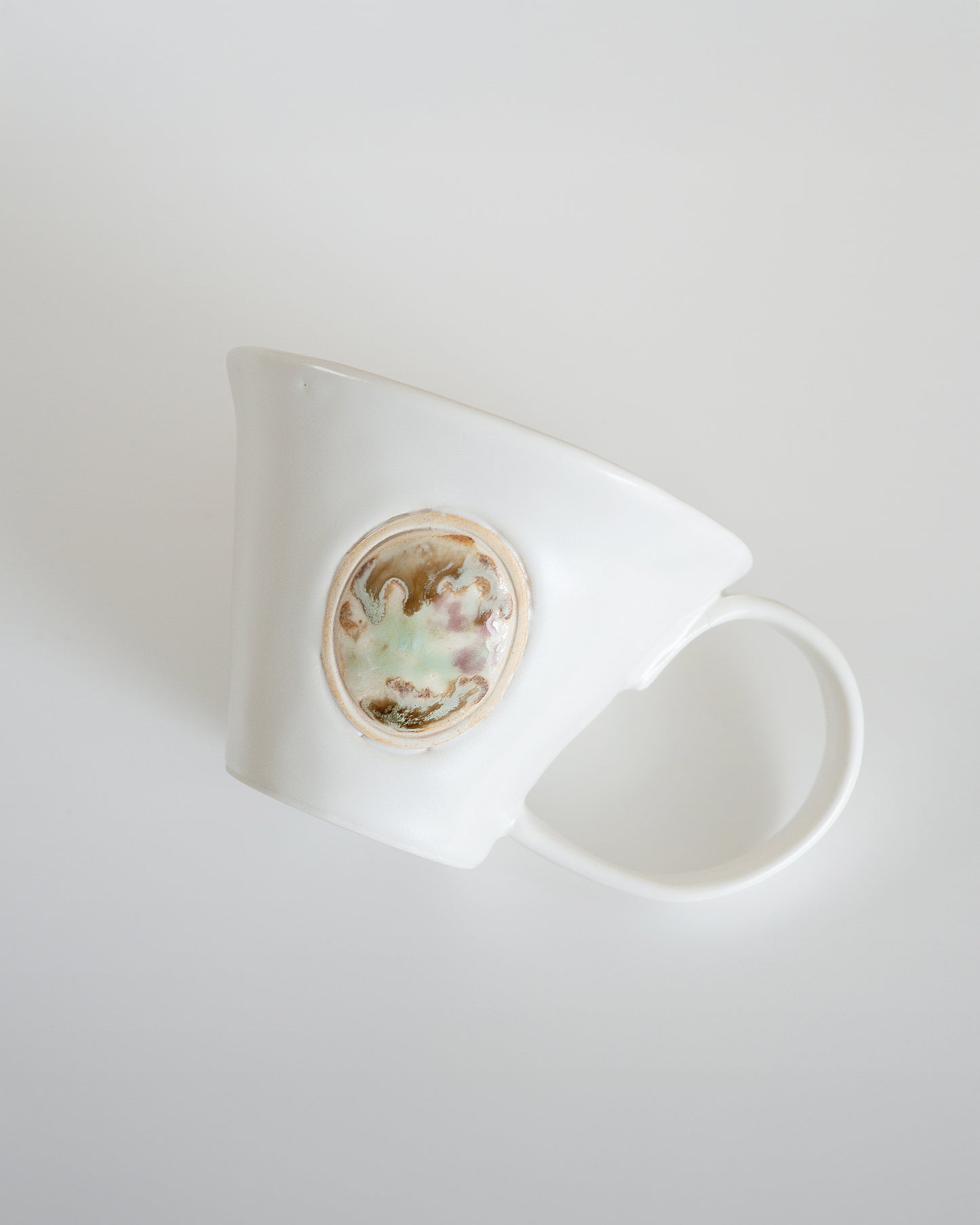 Slorence - Vignette Cup object 'Flower on the market floor, Roma'