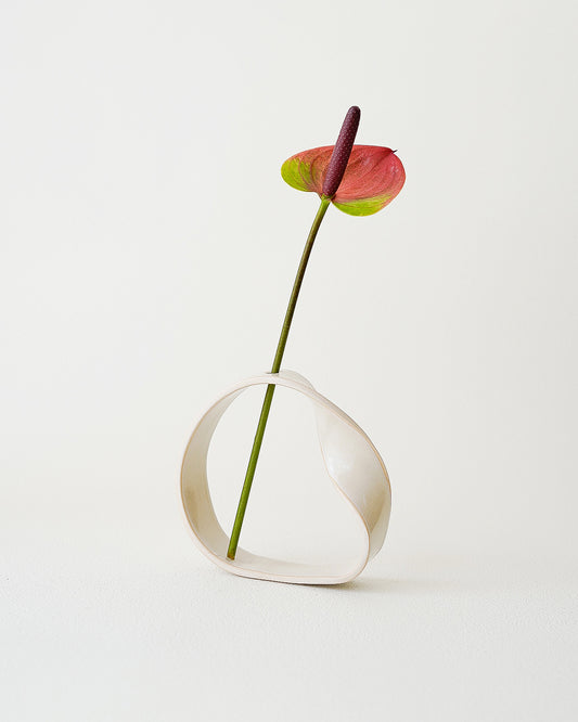 Slorence - Ring Vase B Misty White