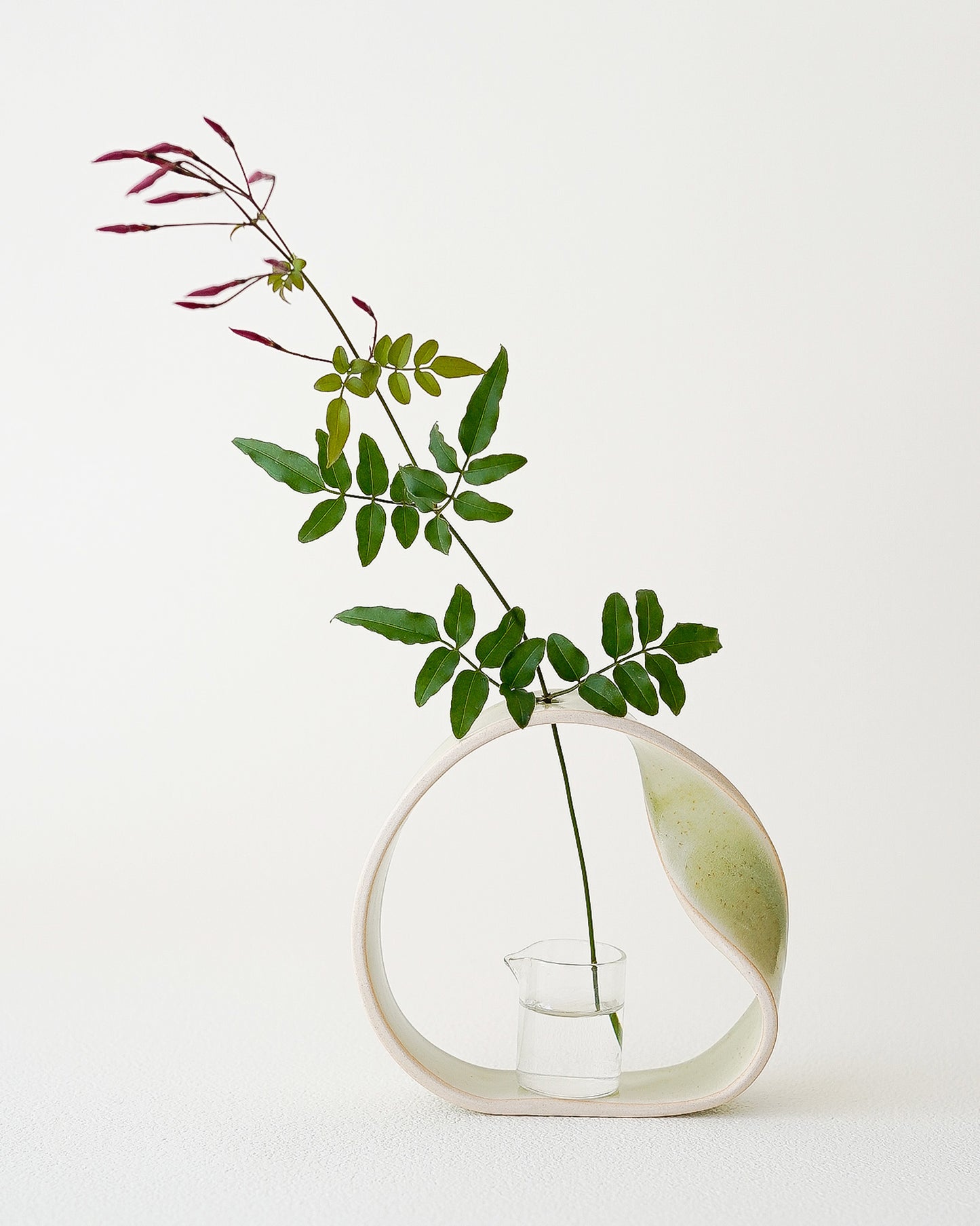 Slorence - Ring Vase B Yellow green