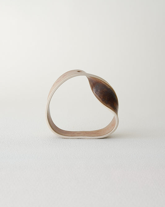 Slorence - Ring Vase B Brick