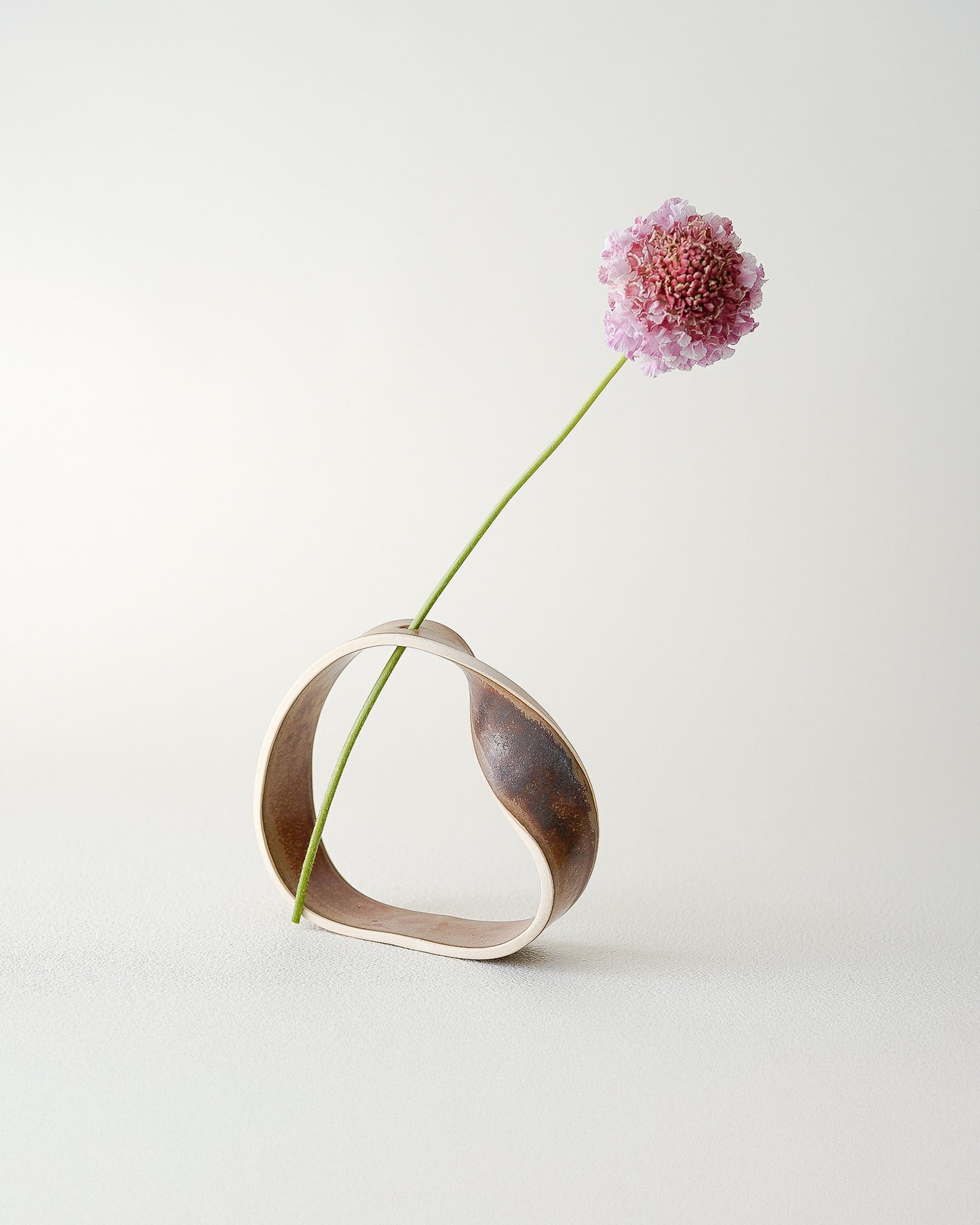 Slorence - Ring Vase B Brick