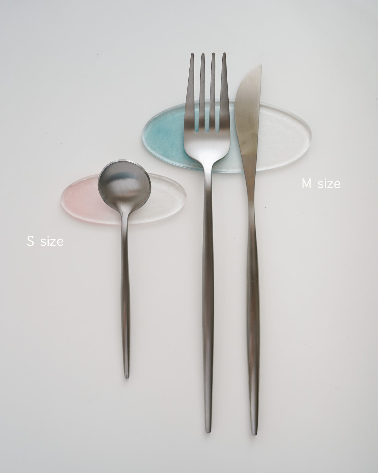 Clearmood - Dew-Oval Cutlery Rest Aquamarine