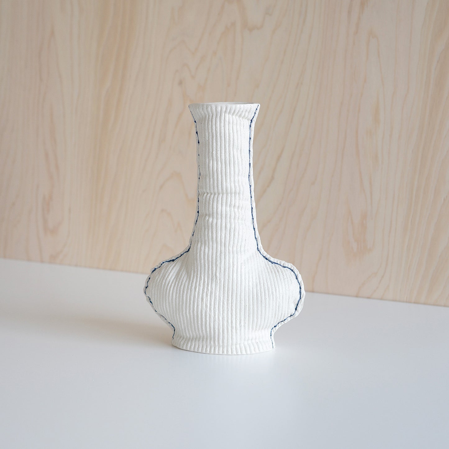 Fabramics - Corduroy long neck vase