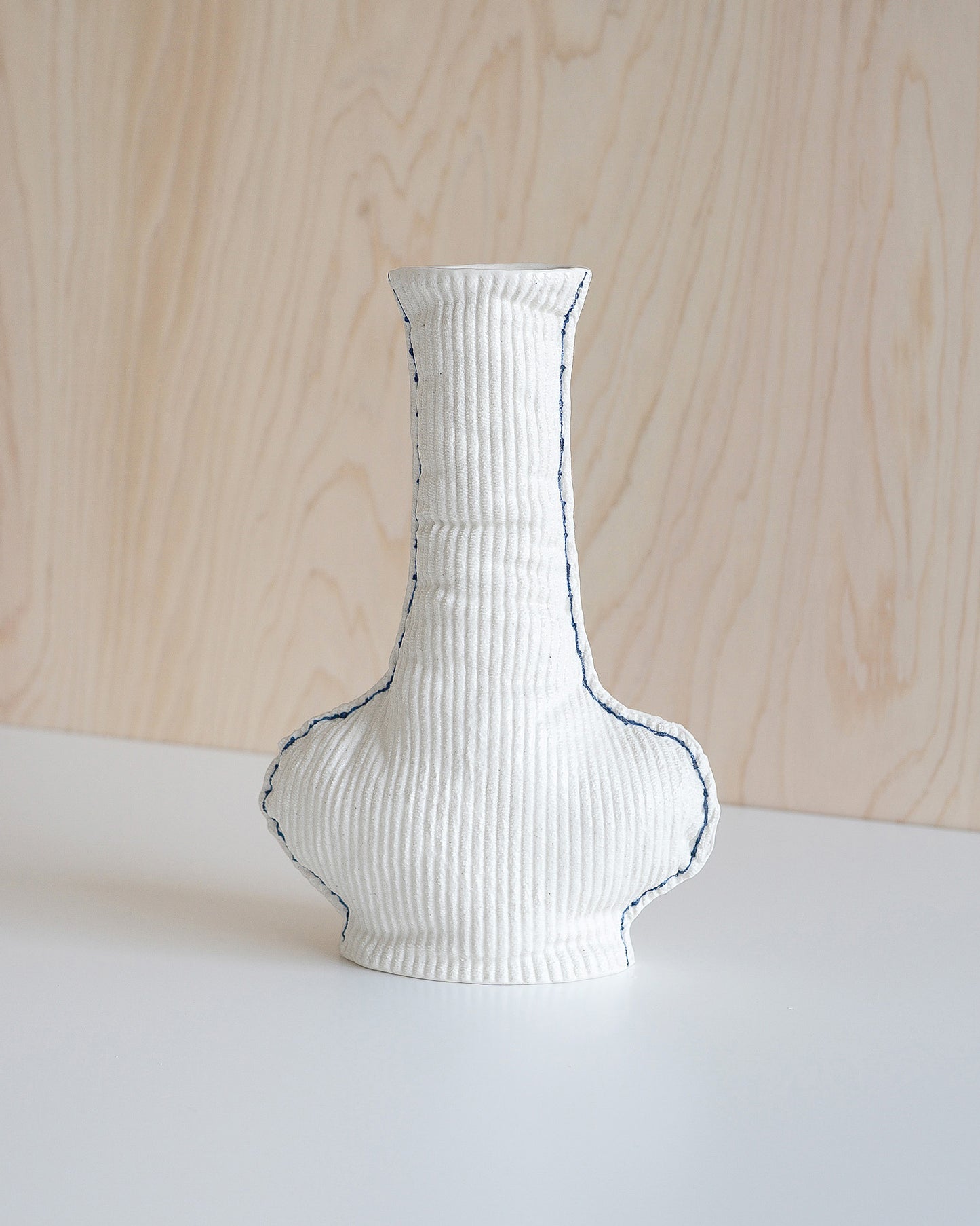 Fabramics - Corduroy long neck vase