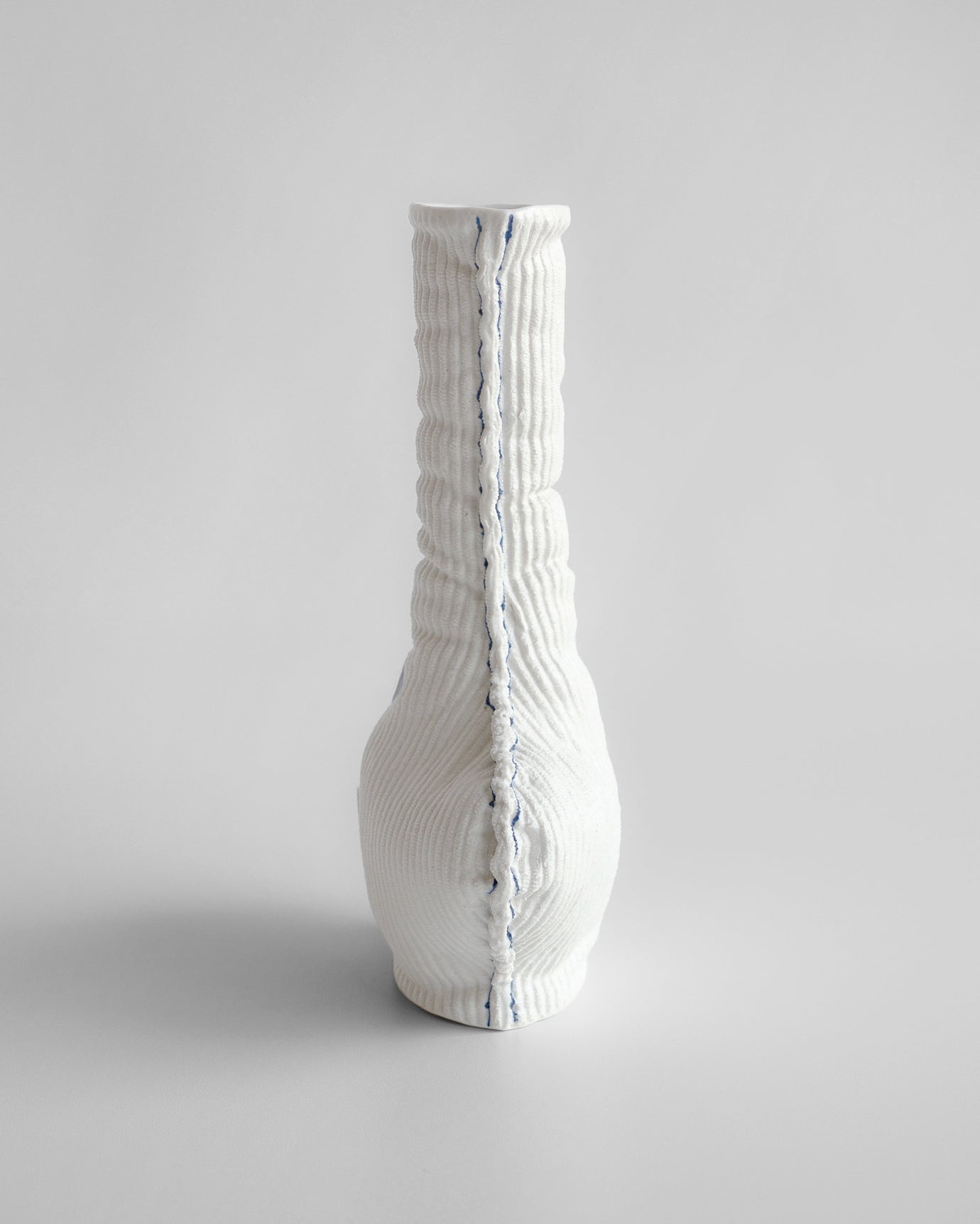 Fabramics - Corduroy long neck vase