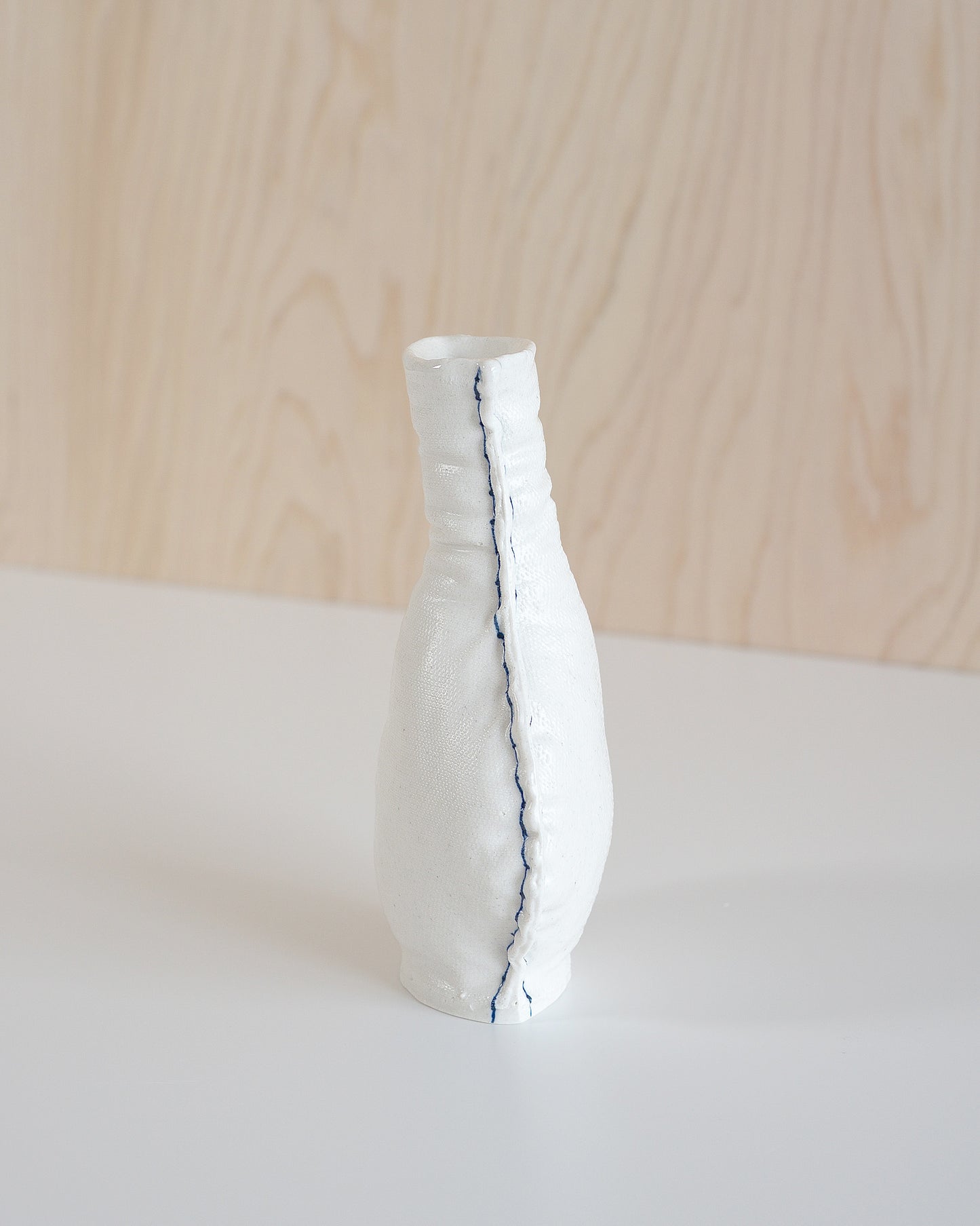 Fabramics - Long neck vase