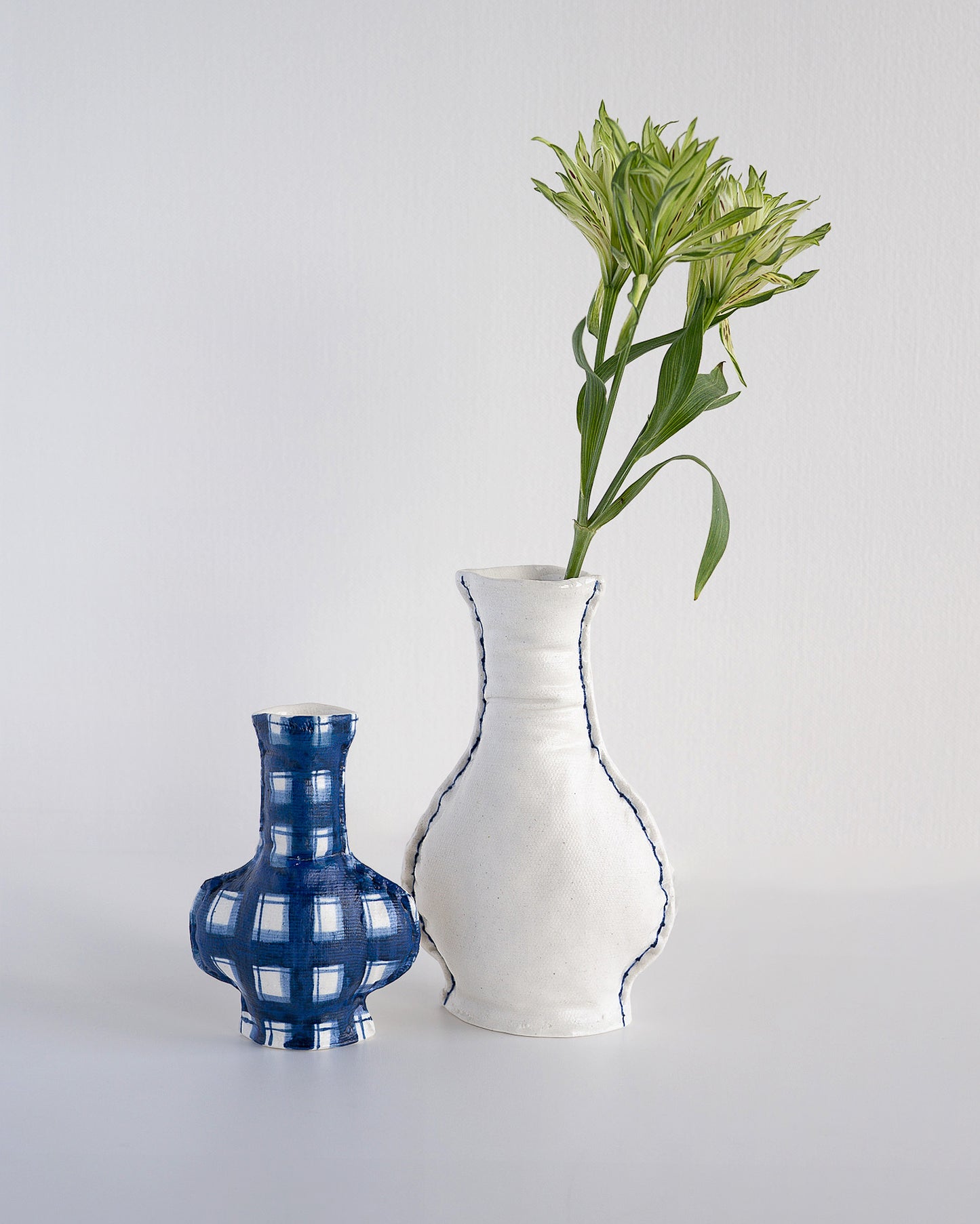 Fabramics - Long neck vase