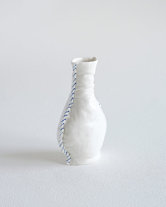 Fabramics - Long neck vase 3