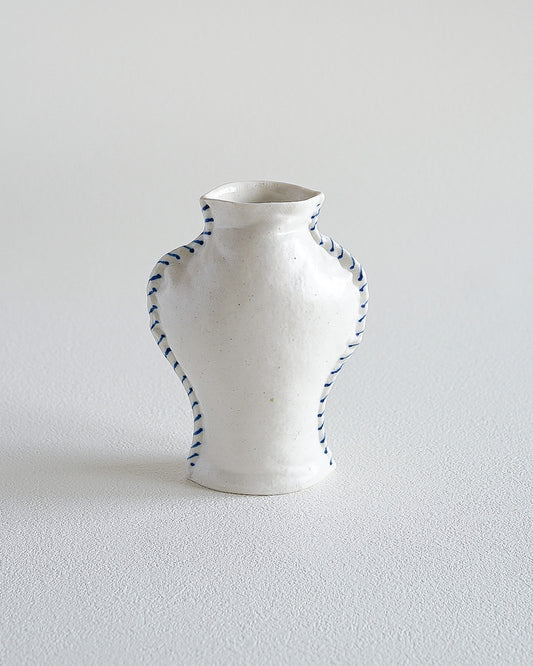 Fabramics - Round shoulder vase 3