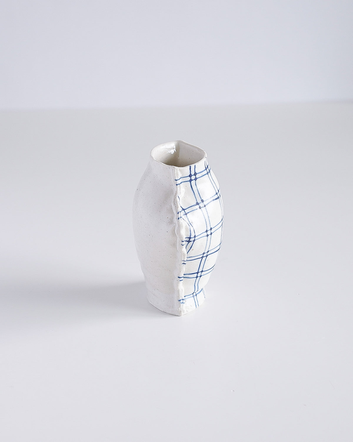 Fabramics - round sholder small vase - Line chek