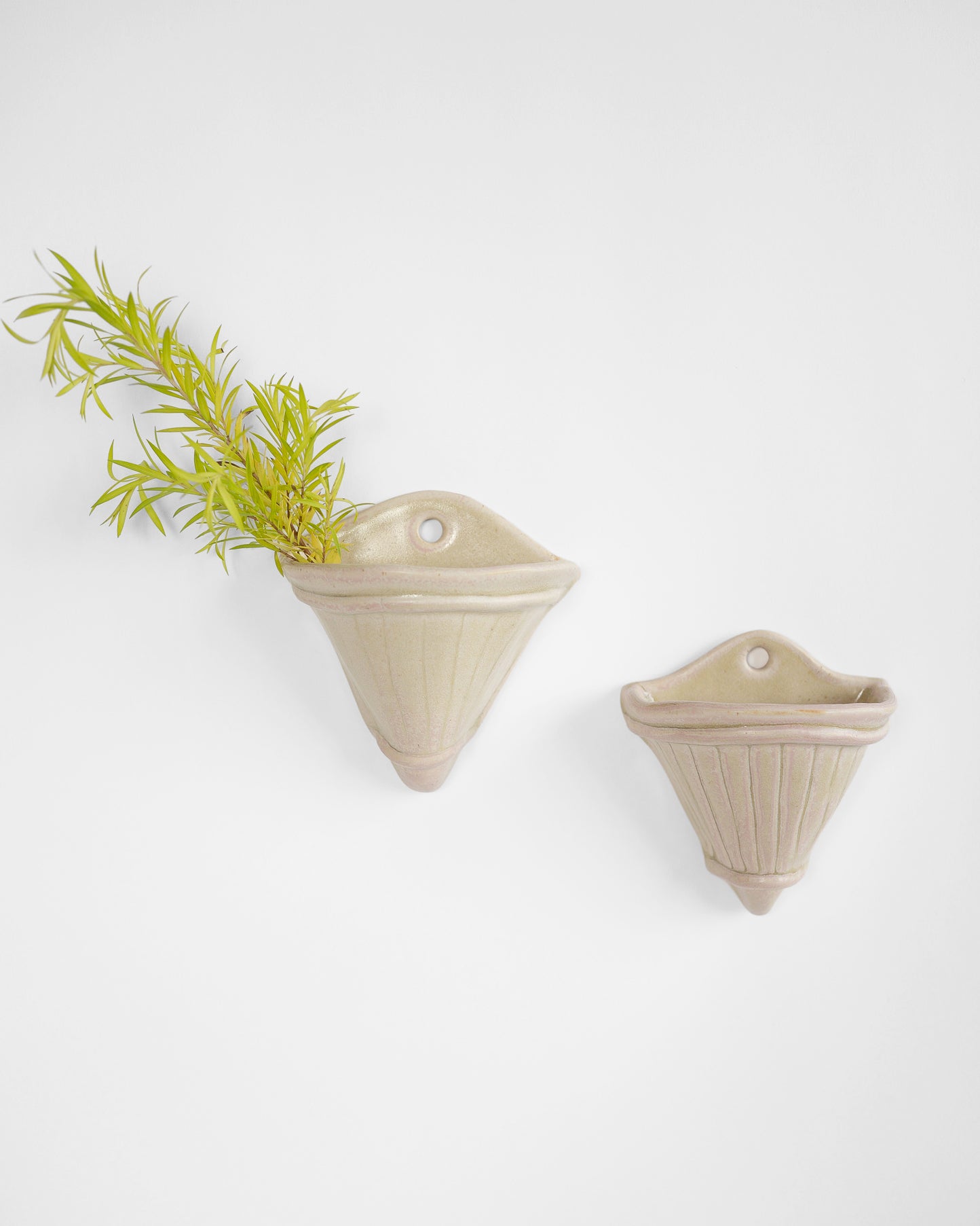 FUYOO x Slorence Original Wall Flower Vase - Yellow green