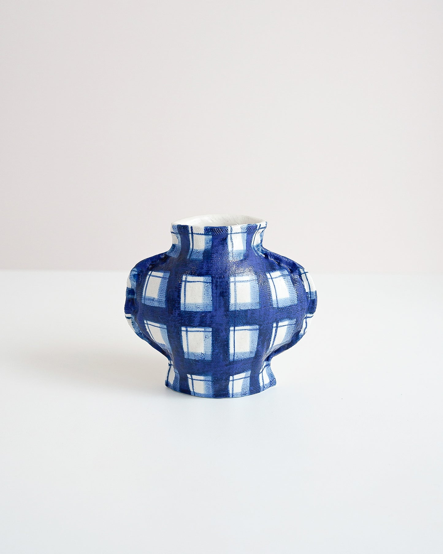 Fabramics - Round vase blue check