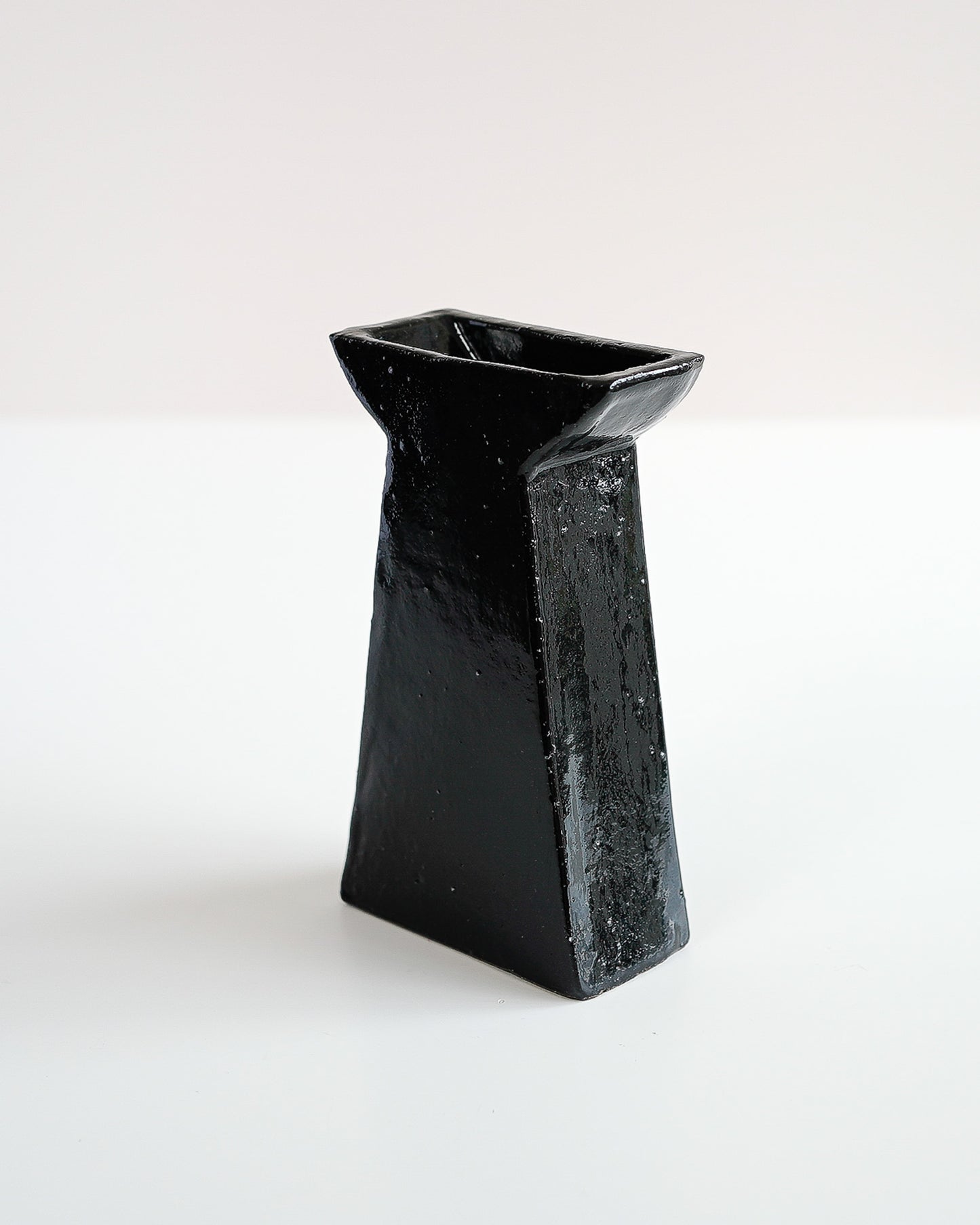 Nana Takizawa - Flower vase M #1