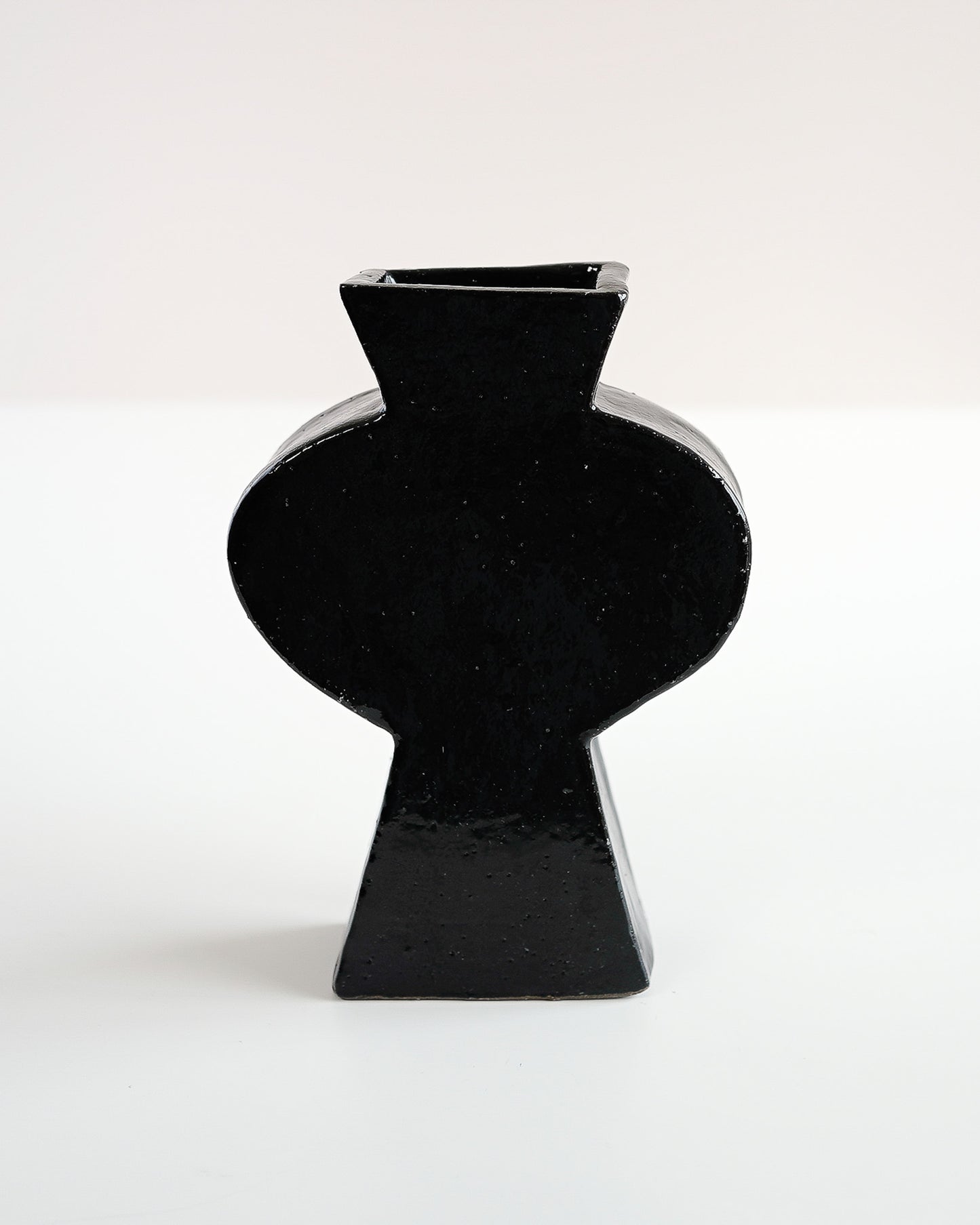 Nana Takizawa - Flower vase M #3