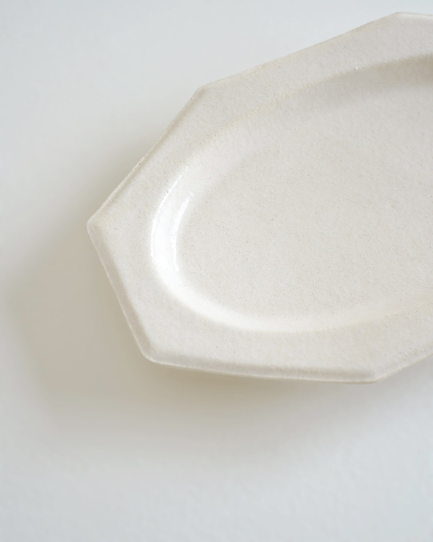 Nana Takizawa - Octagonal oval plate