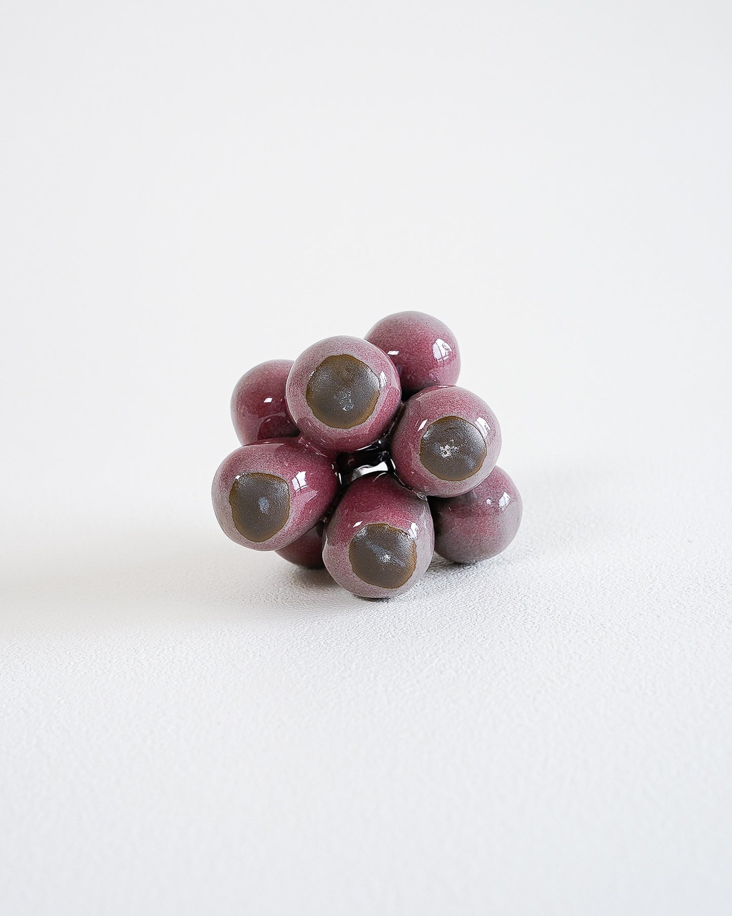 PEON CERAMIC OBJECT - GRAPES #17