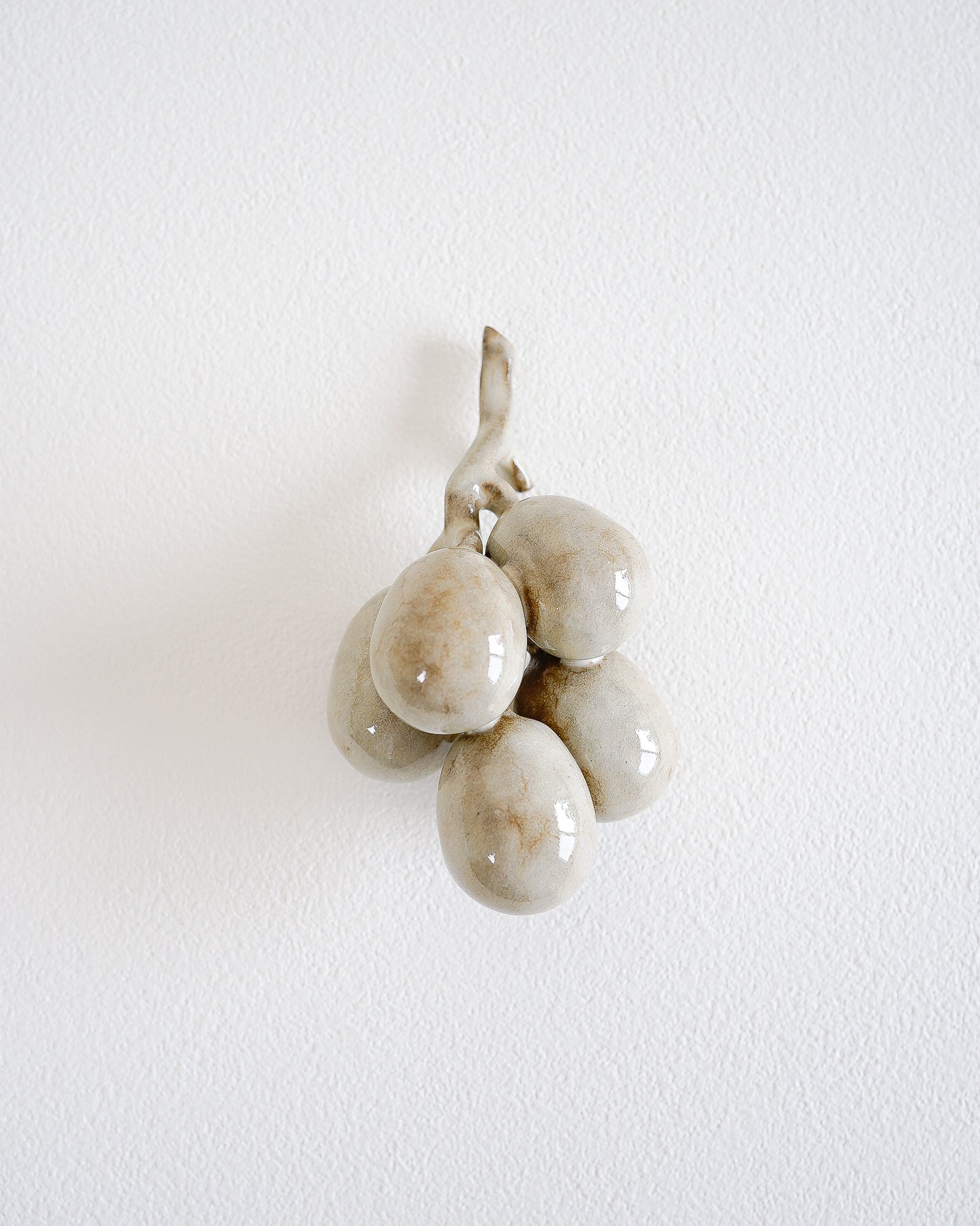 PEON CERAMIC OBJECT - GRAPES #18