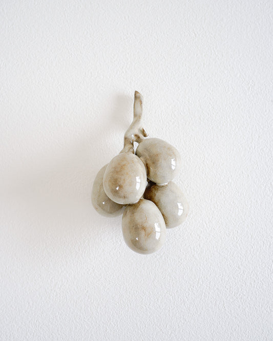 PEON CERAMIC OBJECT - GRAPES #18