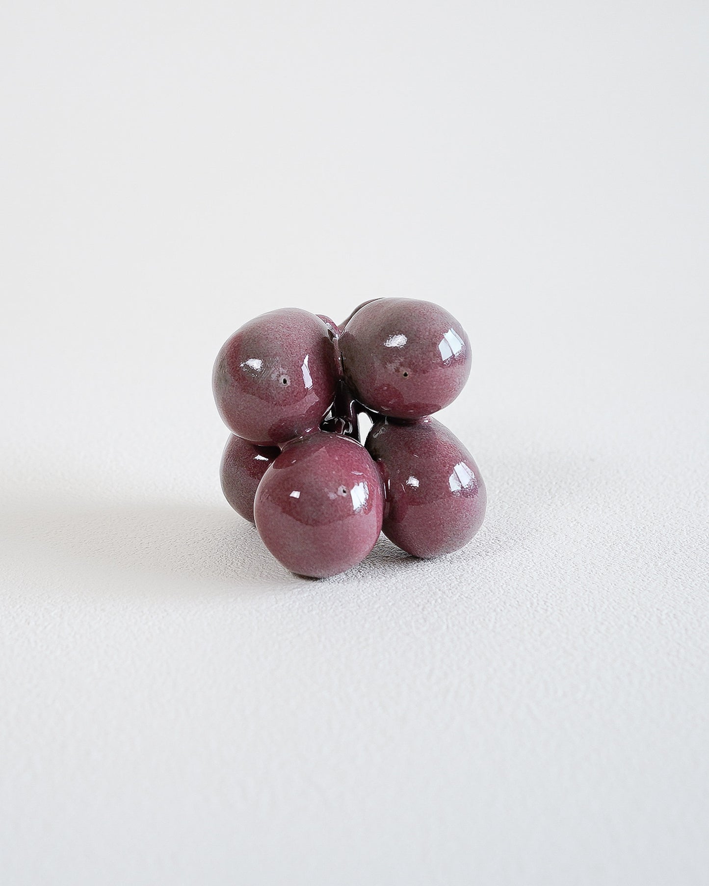 PEON CERAMIC OBJECT - GRAPES #20