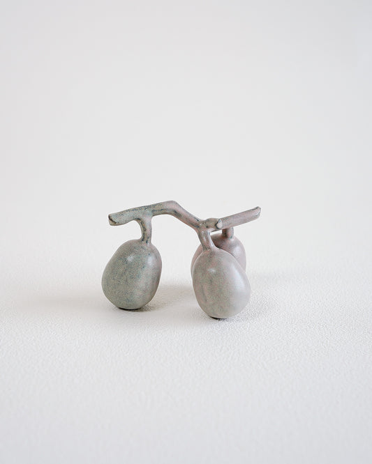 PEON CERAMIC OBJECT - GRAPES #23