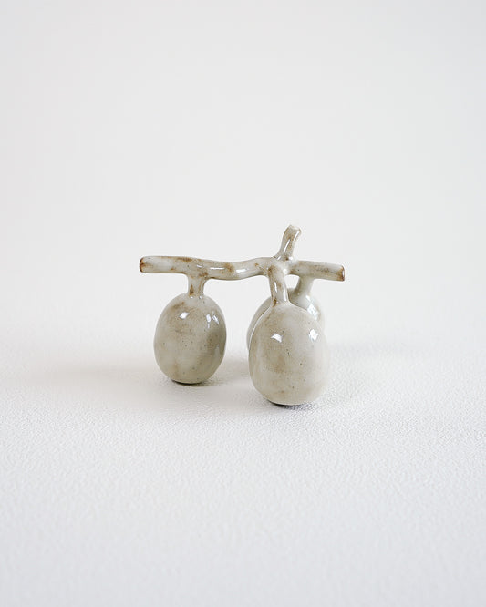 PEON CERAMIC OBJECT - GRAPES #25