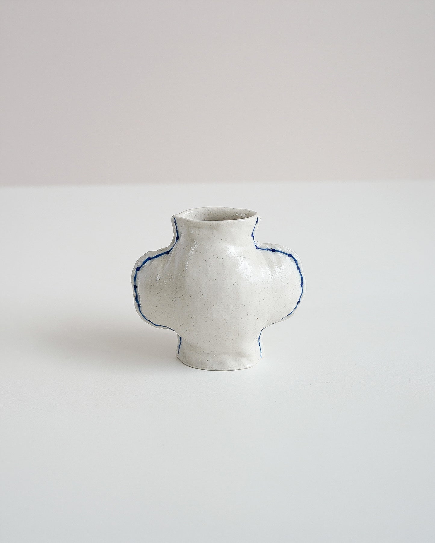 Fabramics- Round vase mini 