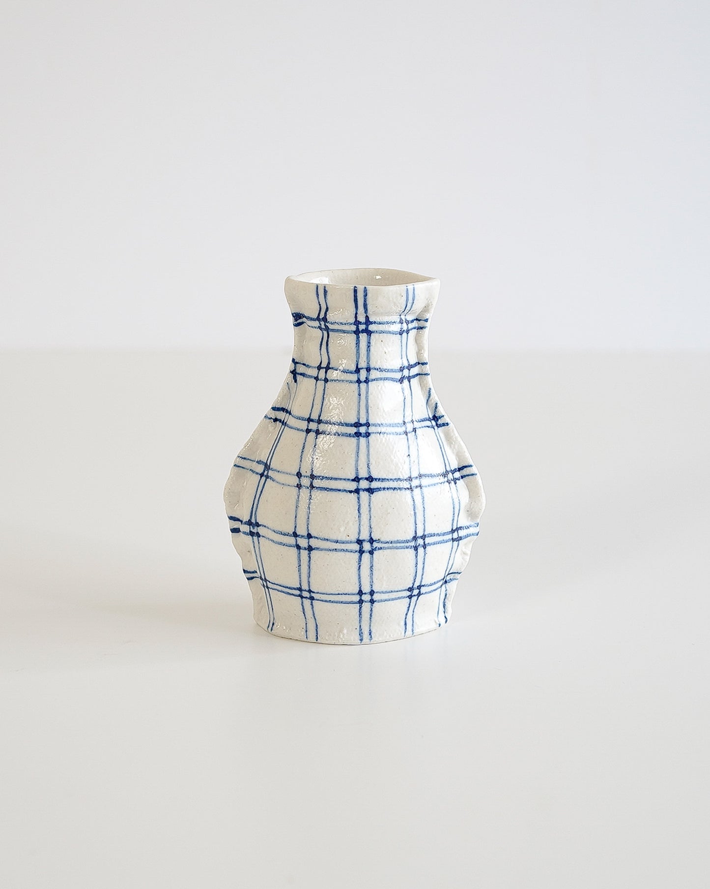 Fabramics- Long neck vase, small