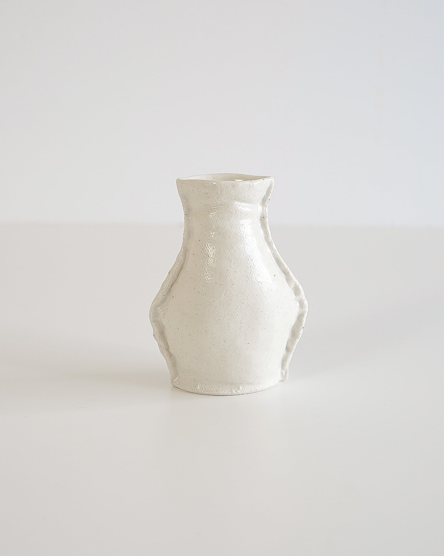 Fabramics- Long neck vase, small