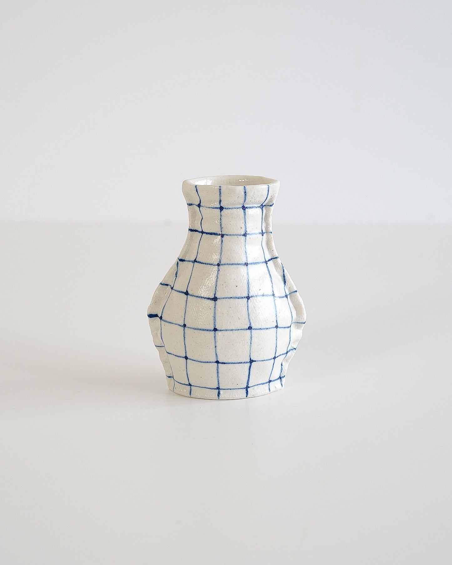 Fabramics- Long neck vase, small