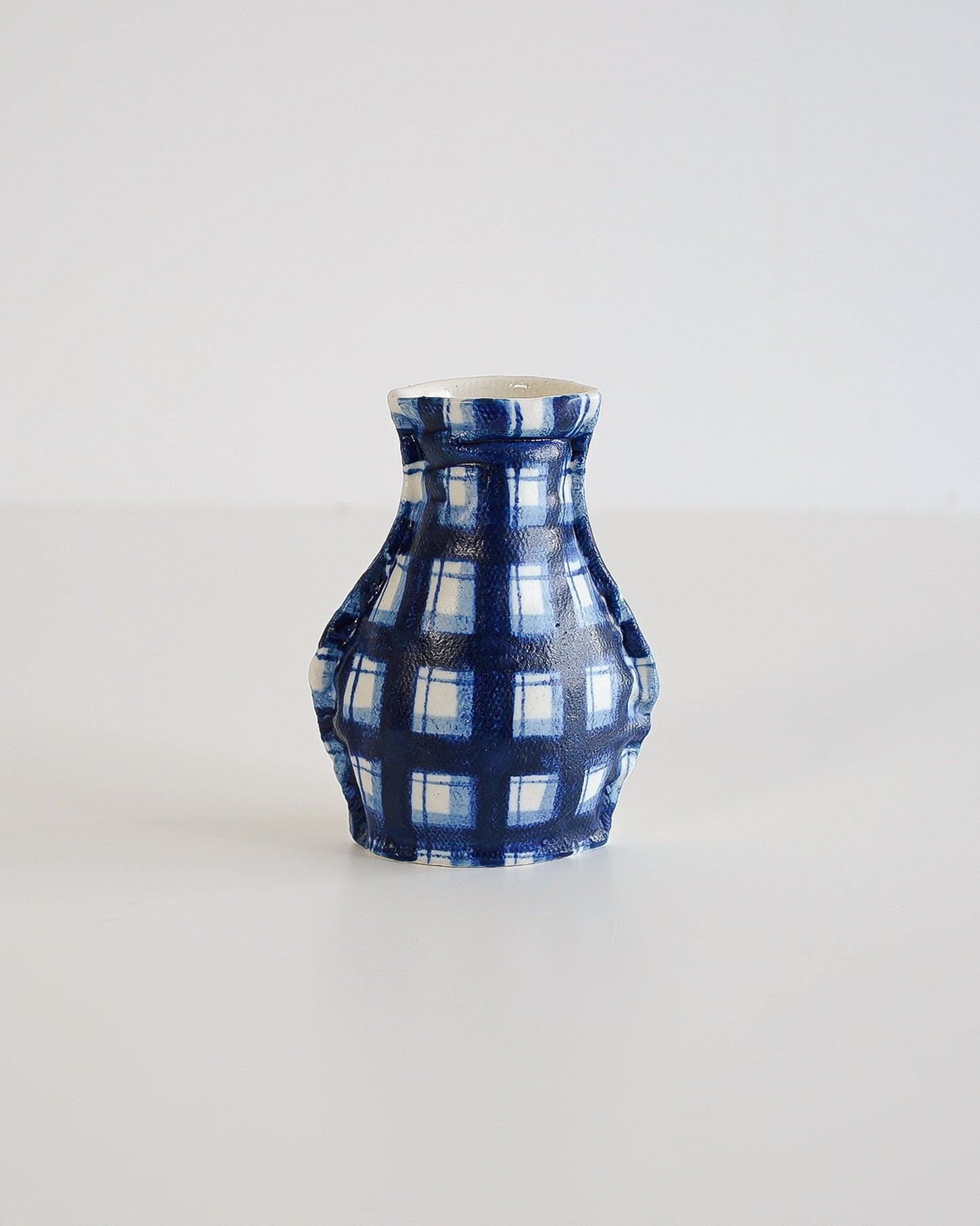 Fabramics- Long neck vase, small