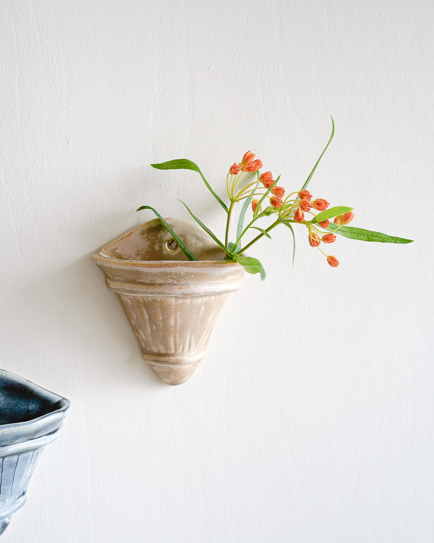 FUYOO x Slorence Wall Flower Vase - Stone Beige